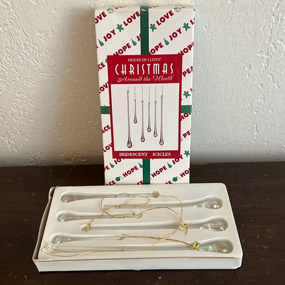 House of Lloyd Holiday Vintage Christmas Around The World